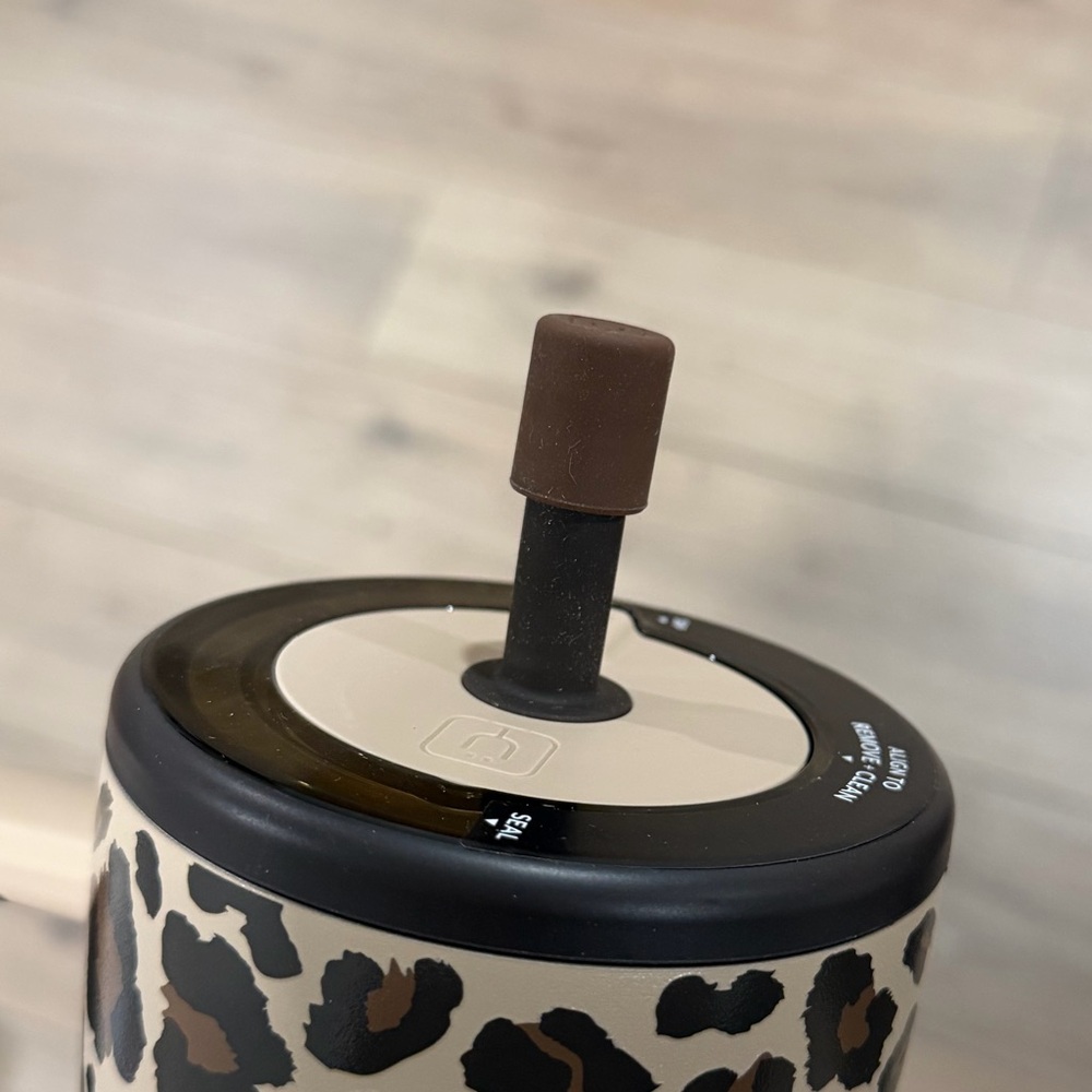 BRUMATE DESERT DREAMER STRAW COVER x1 (LEOPARD LATTE COMPATIBLE)
